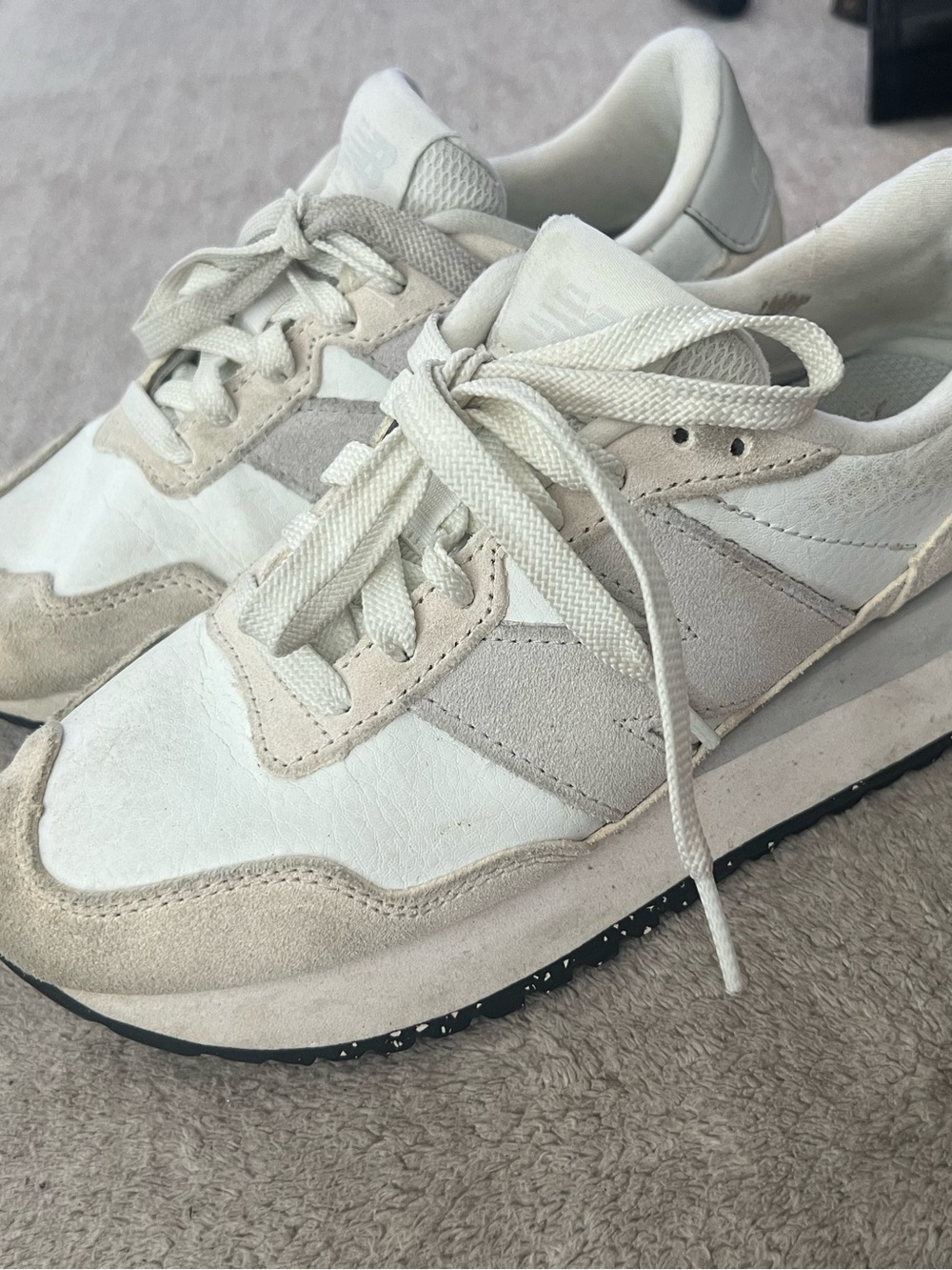 New Balance Women's White & Light Gray Retro Running Sneakers